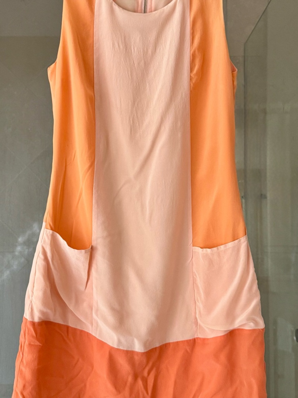 Sleeveless Colorblock Shift Dress in Peach & Apricot
